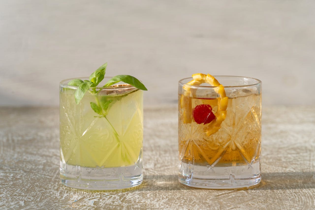 cocktails time shaker